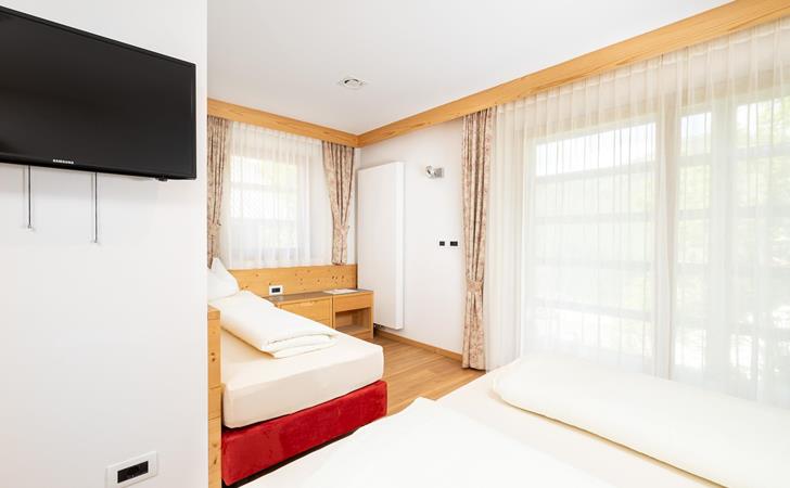 Schlafzimmer - Ferienwohnung Costadedoi