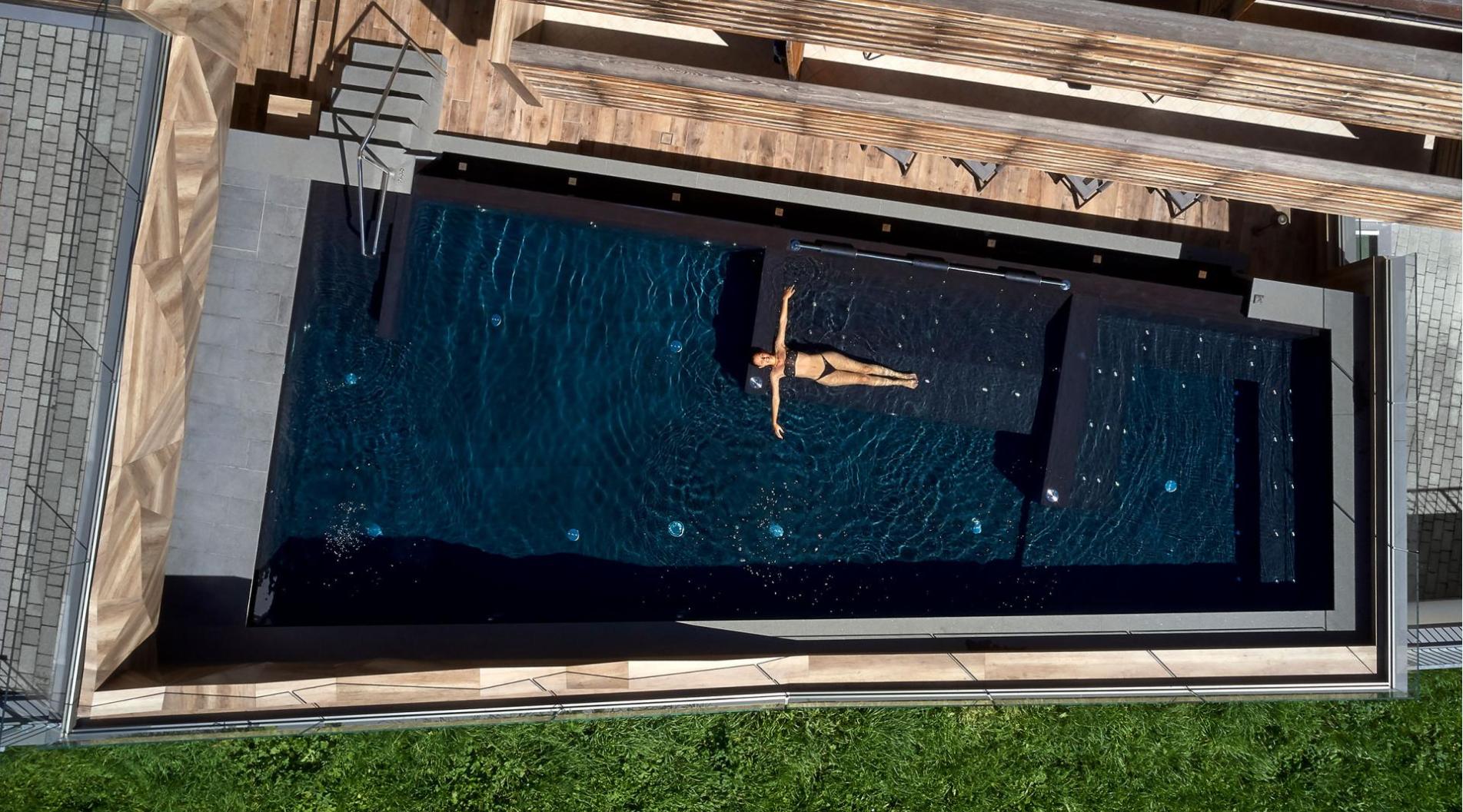 Pool von oben Hotel Mezdì