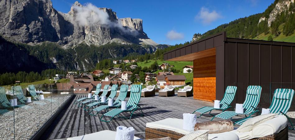 La terrazza relax sul tetto Hotel Mezdì