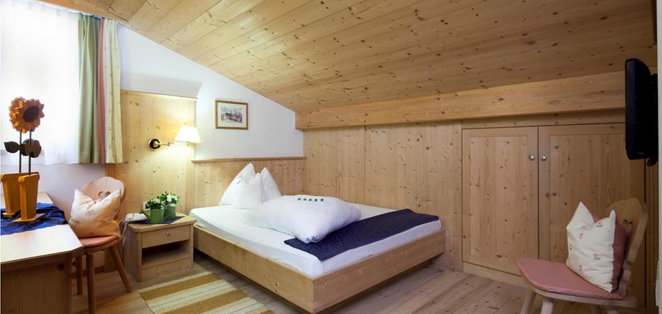 Single room at Hotel Mezdì